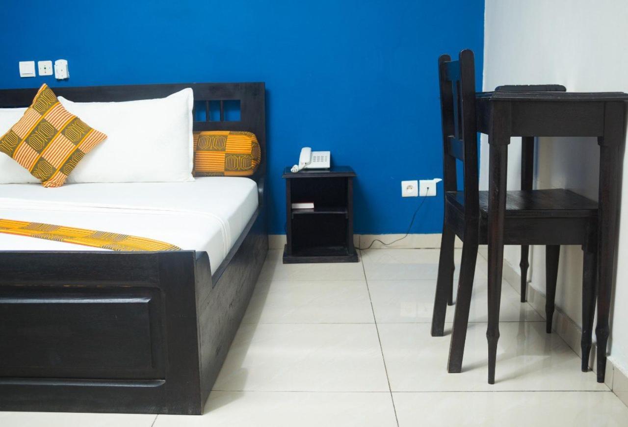 Hotel Seaside لومي المظهر الخارجي الصورة